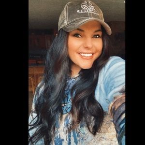 Meet your Posher, Kayla